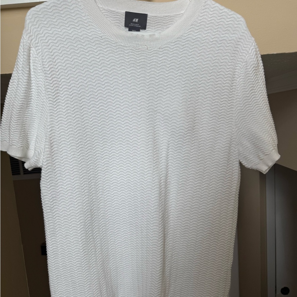 H&M Cream Textured Short Sleeve Sweater